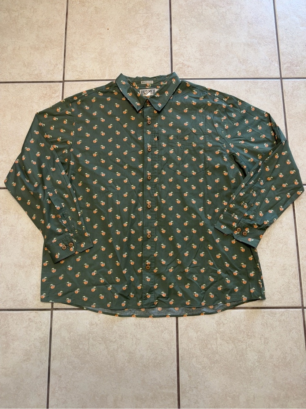 Duluth Trading Untucked Cocktail Print Button Up Shirt 2XL Green - Picture 2 of 7
